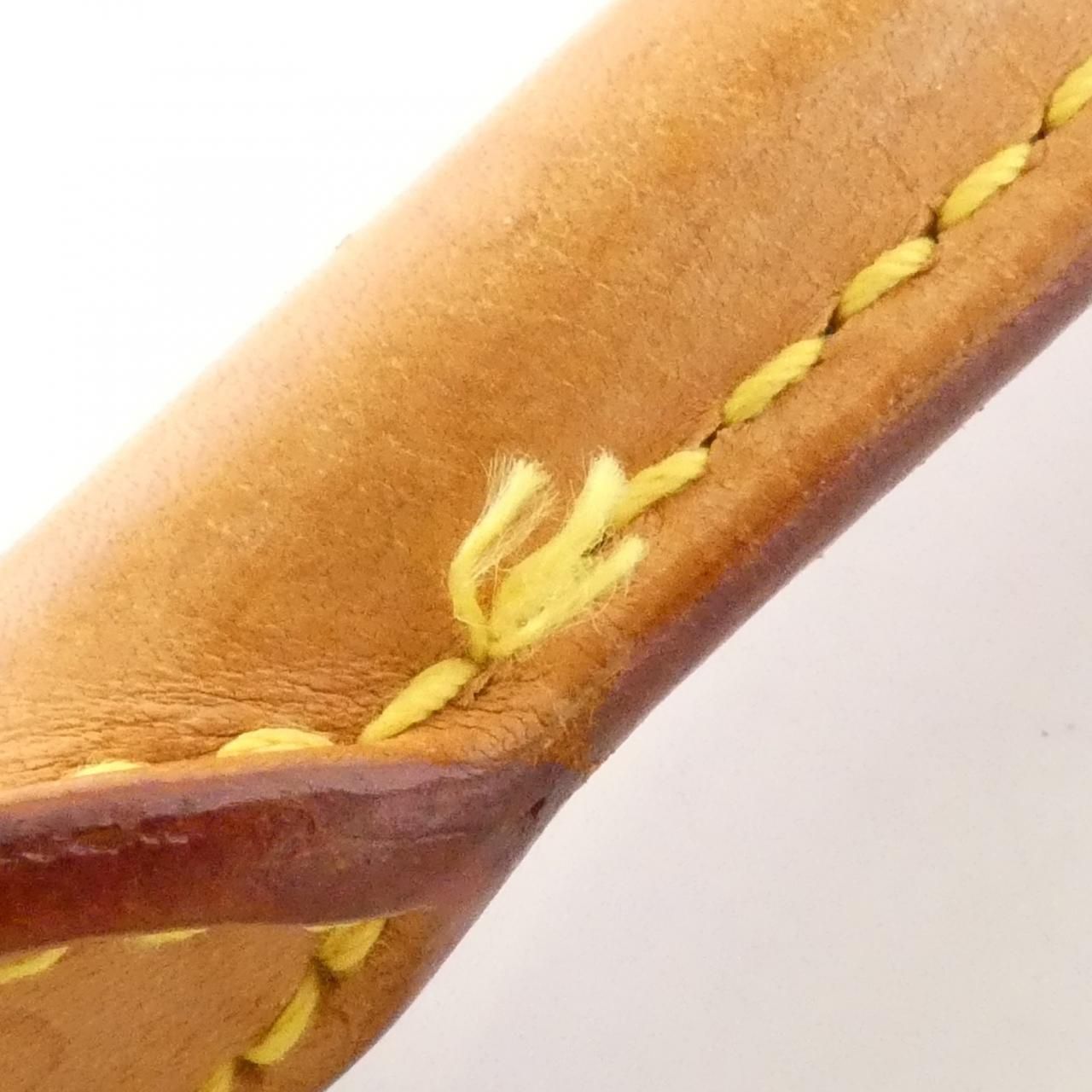 Louis Vuitton Monogram Looping MM Shoulder — view 6