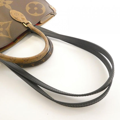 Louis Vuitton Monogram Giant On The Go GM — view 4