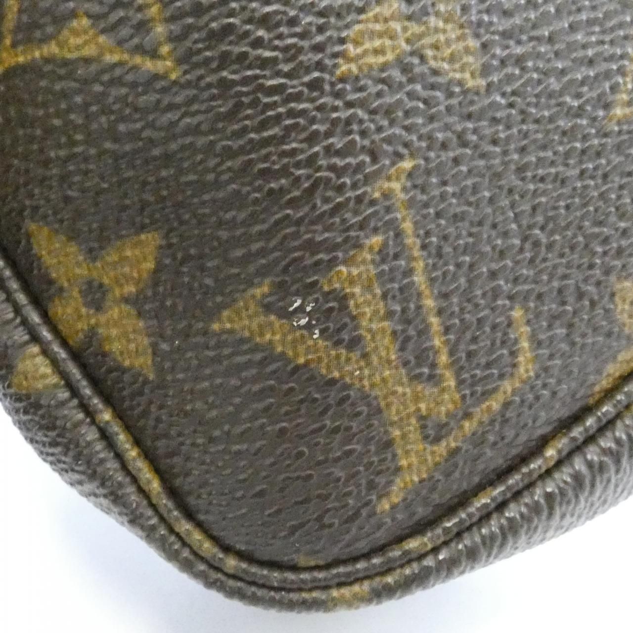 Louis Vuitton Monogram Pochette Pouch — view 3