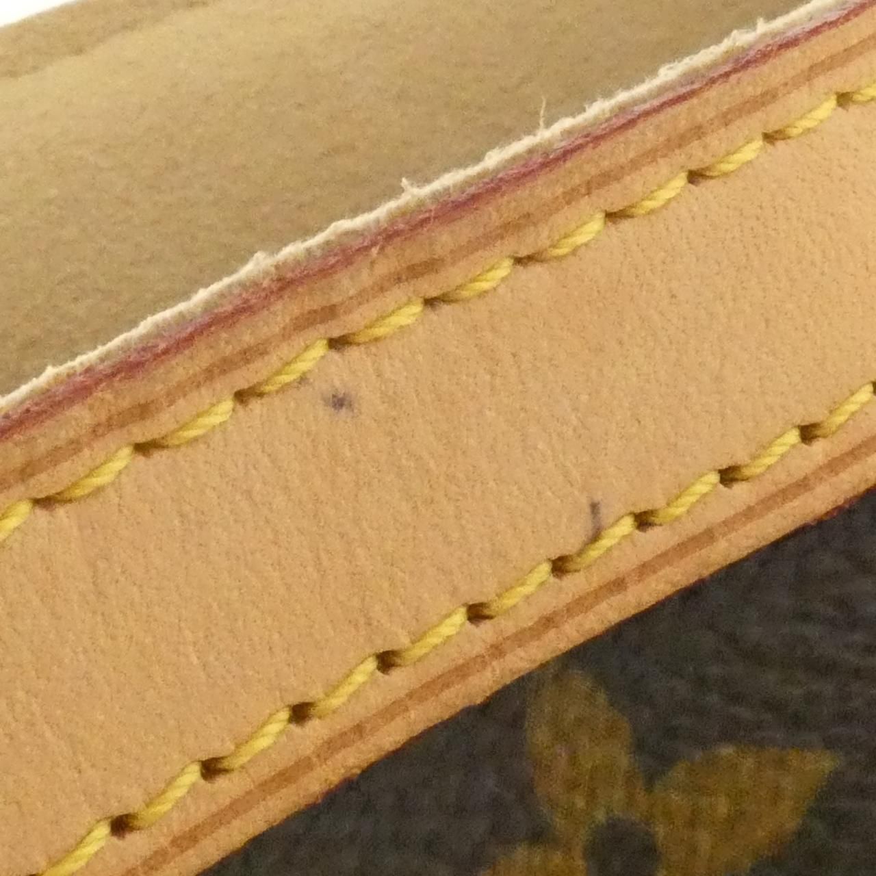 Louis Vuitton Monogram Beverly MM Shoulder — view 8