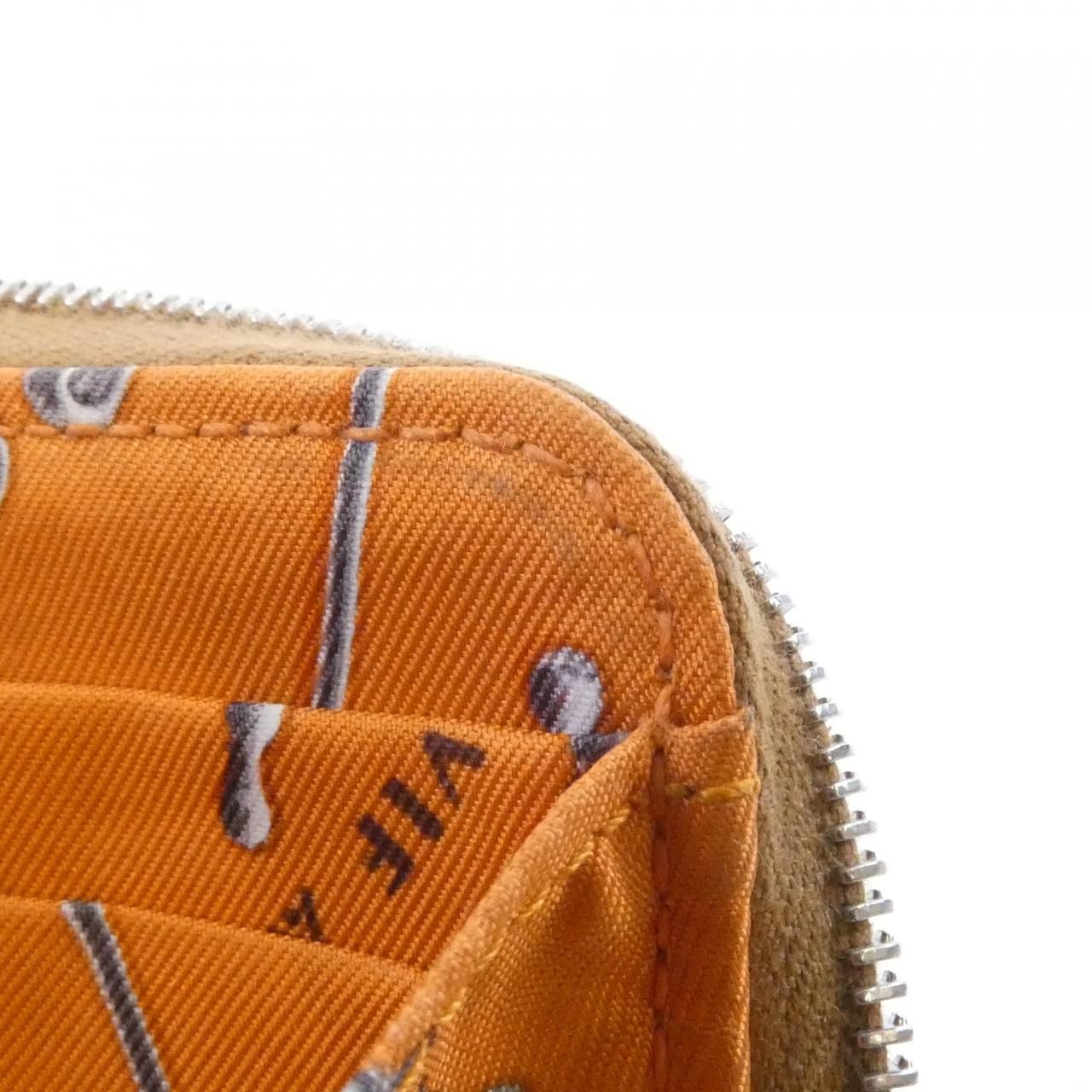 Hermes Vif Argent Silk in Classic Wallet — view 9