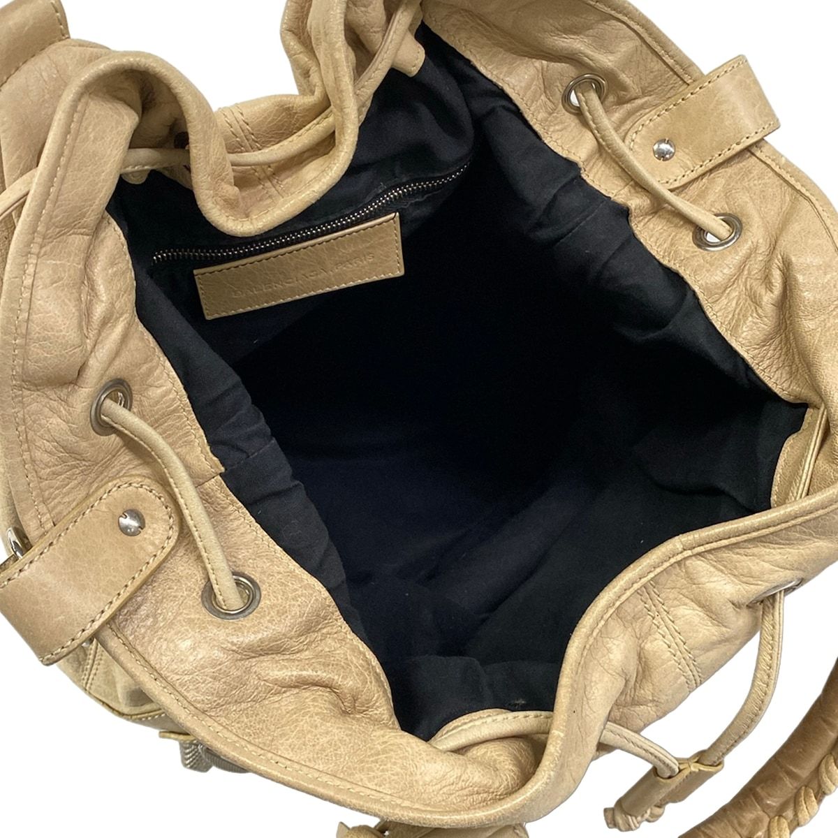 Balenciaga Handbag the Giant Pom Beige Leather — view 7
