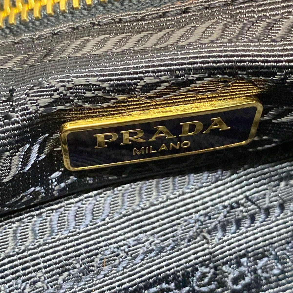 Prada Shoulder Bag Navy Removable Strap Leather — view 9