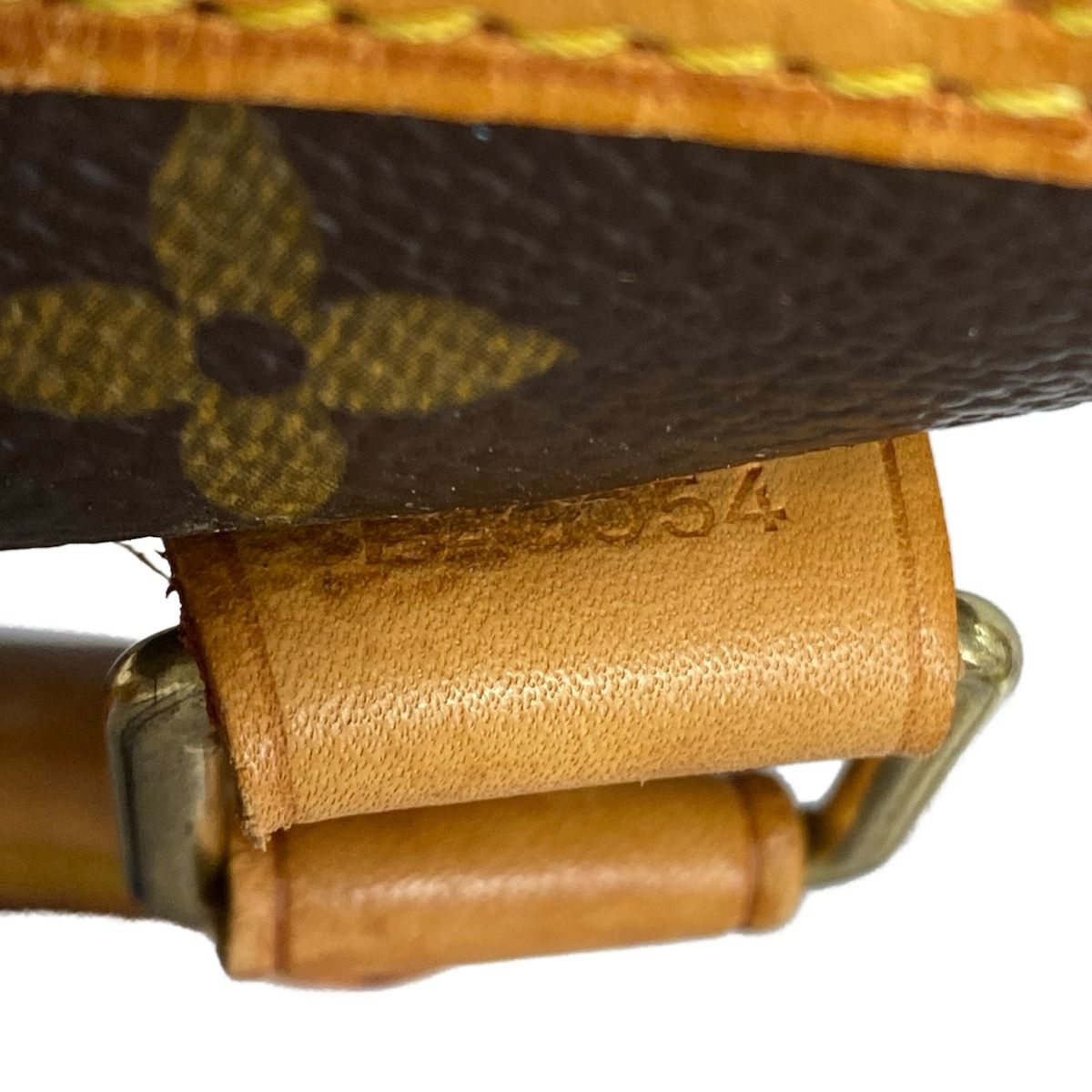 Louis Vuitton Boston Bag Monogram Alma Voyage MM — view 9
