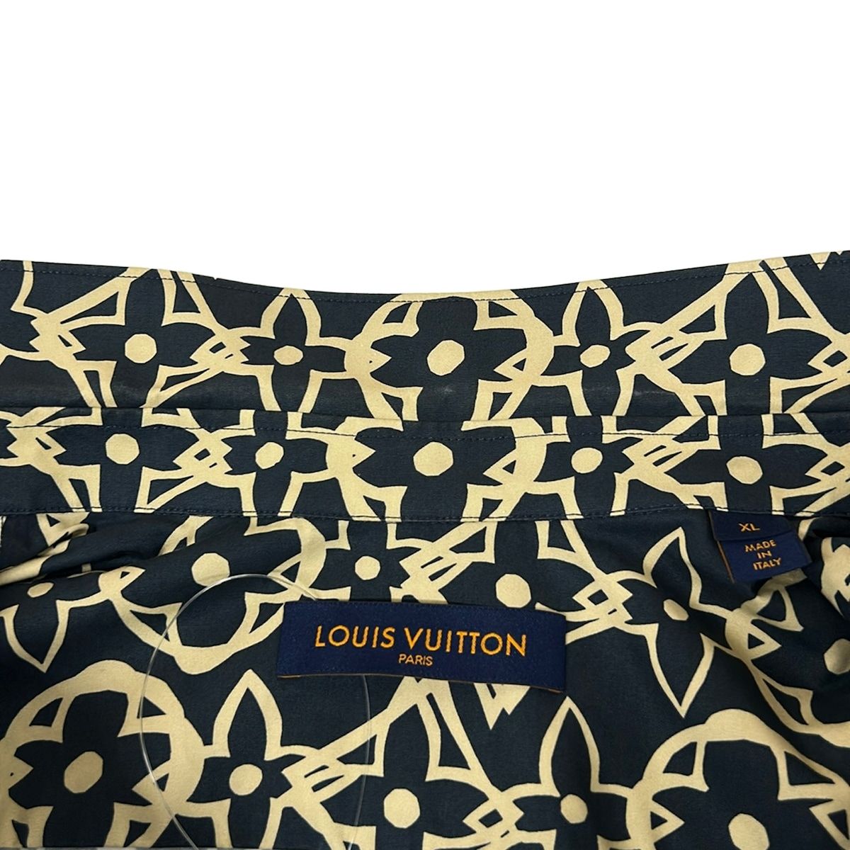 Louis Vuitton Short Sleeve Shirt XL LV Wax Short Monogram Fs8 Dark Navy White — view 8