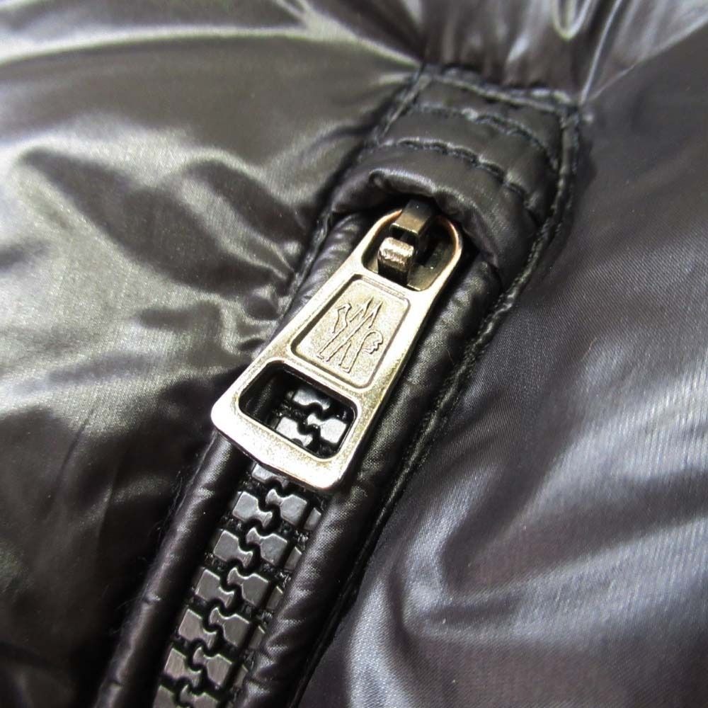 Moncler Zin Giubbotto Down Jacket Layered — view 7