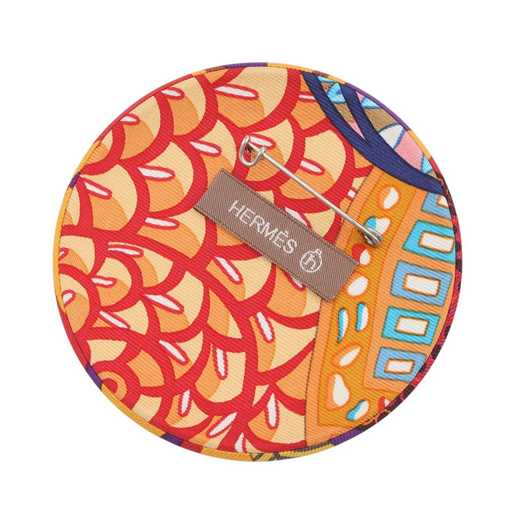 Hermes Brooch Petit Ash Silk Batch — view 3