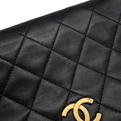 Chanel Chain Shoulder Bag Quilted CC Logo Lambskin Black — view 7