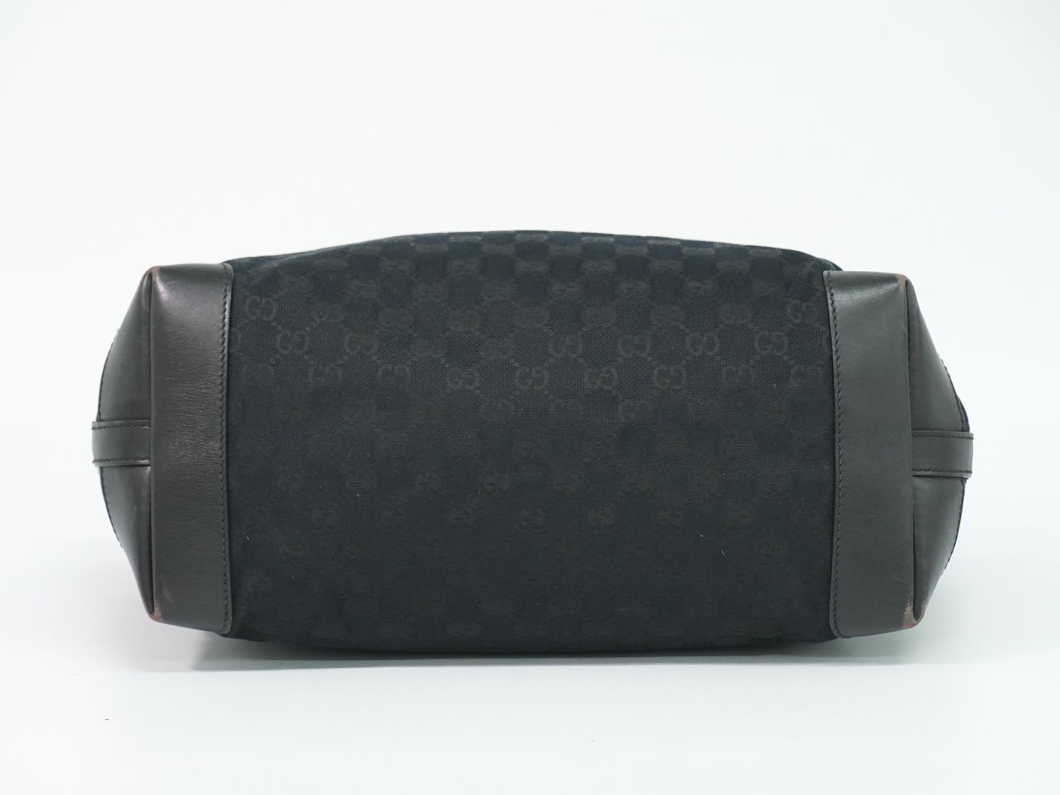 Gucci GG Canvas Shoulder Bag Tote Black — view 3