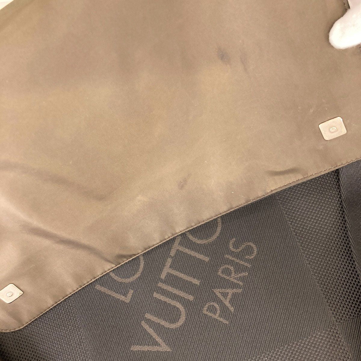 Louis Vuitton Messager Shoulder Bag Damierjouen — view 9