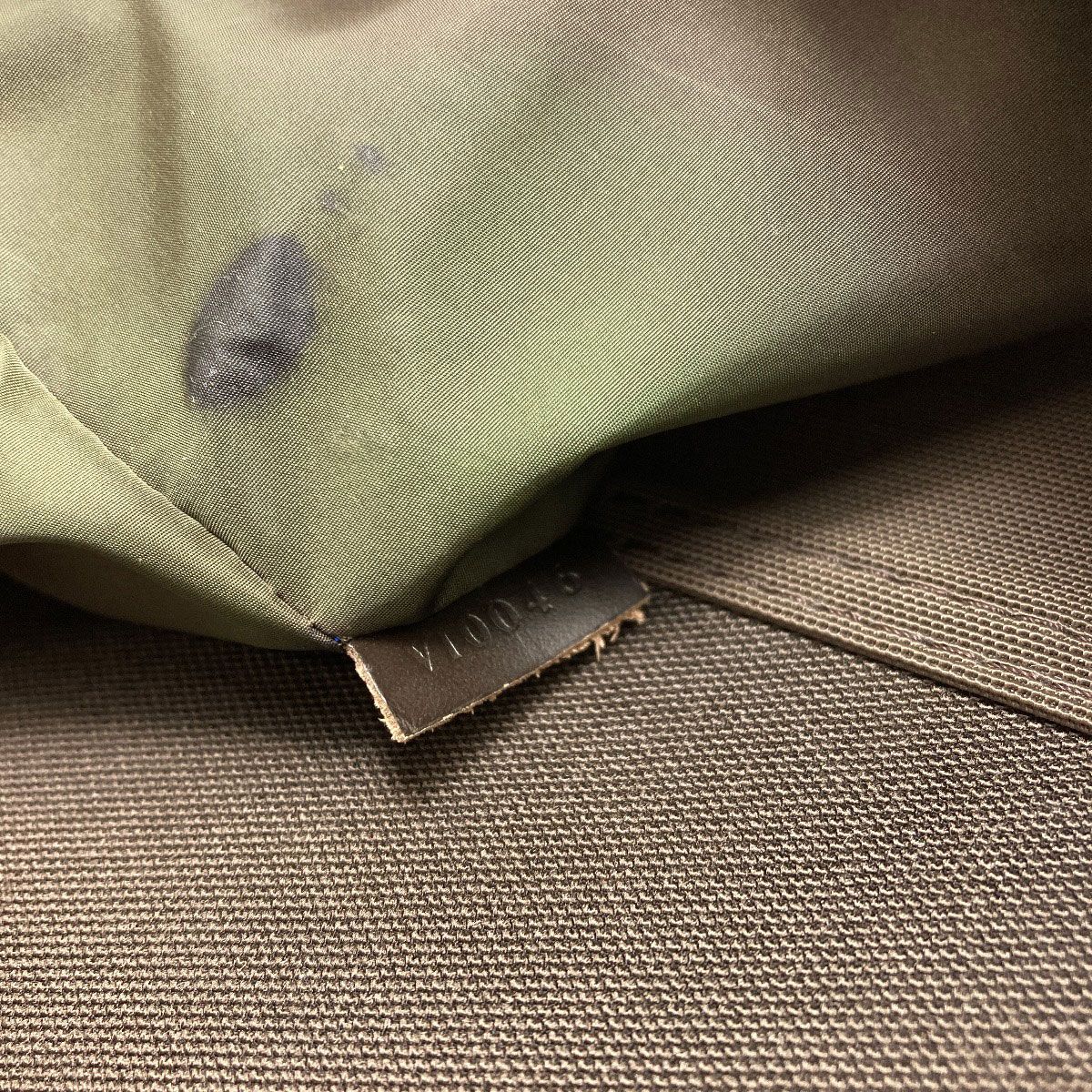 Louis Vuitton Messager Shoulder Bag Damierjouen — view 7