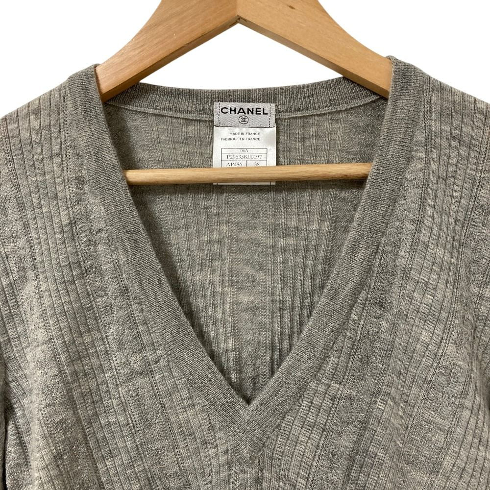 Chanel Cashmere V-neck Knit Top Sweater 38 Gray — view 3
