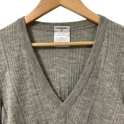Chanel Cashmere V-neck Knit Top Sweater 38 Gray — view 3