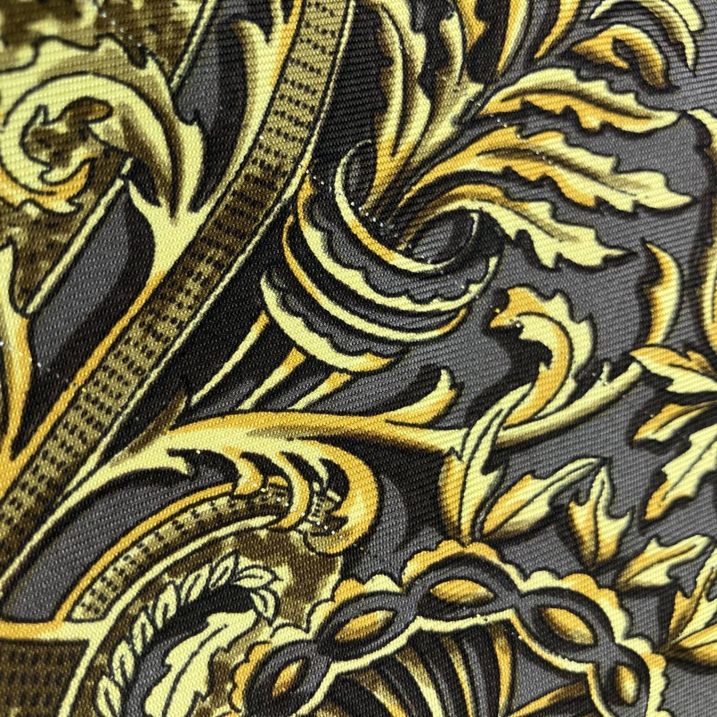Hermes Large Scarf Shawl Khaki Bicolor Selles a Housse Cover Sitting on — view 5