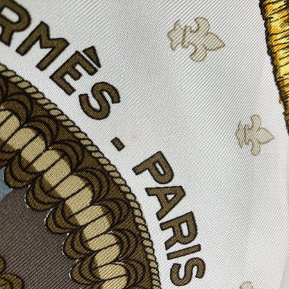 Hermes Large Scarf Shawl Khaki Bicolor Selles a Housse Cover Sitting on — view 7
