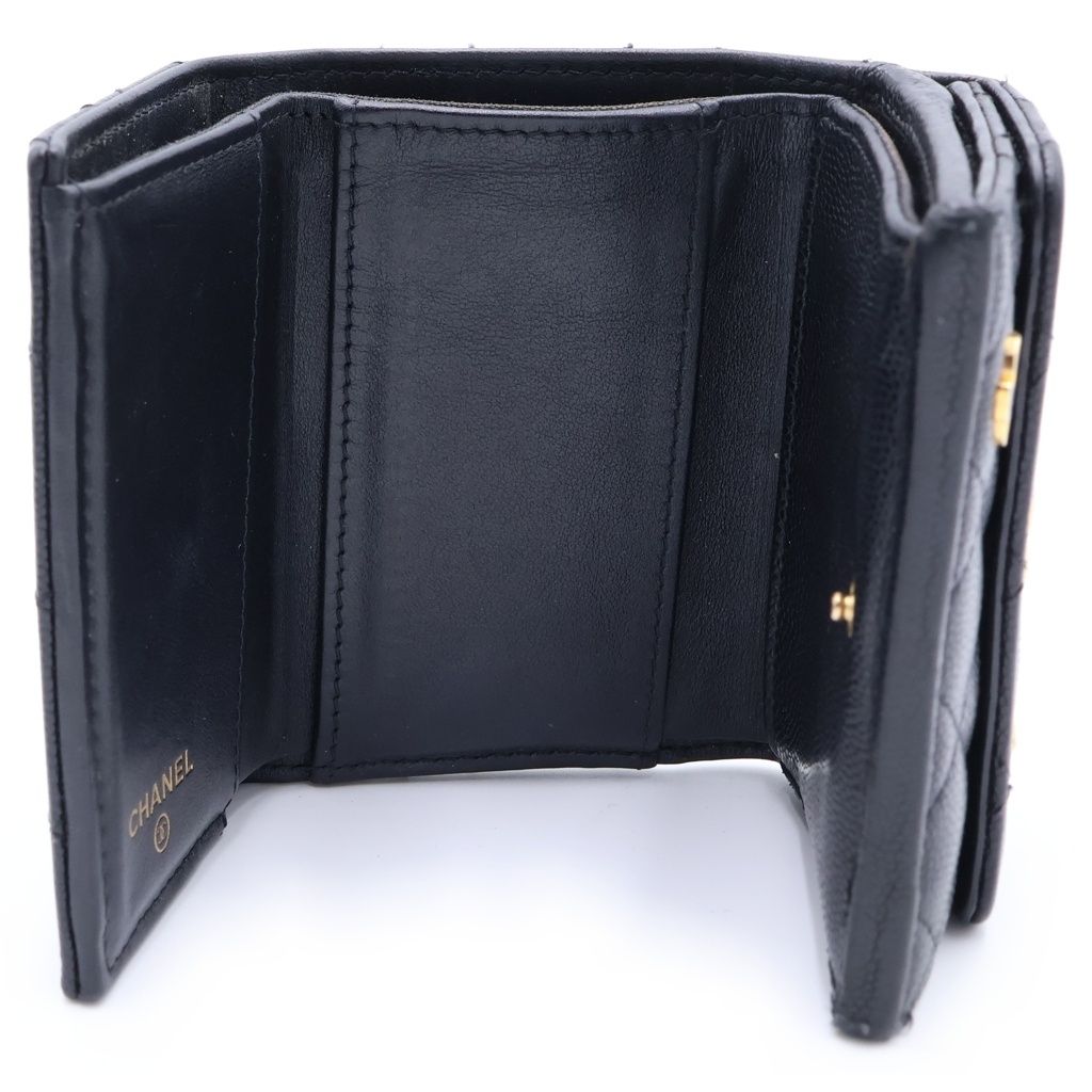 Chanel CC Logo Spade Heart Charm Trifold Wallet Compact Coin Case Black Caviar — view 4