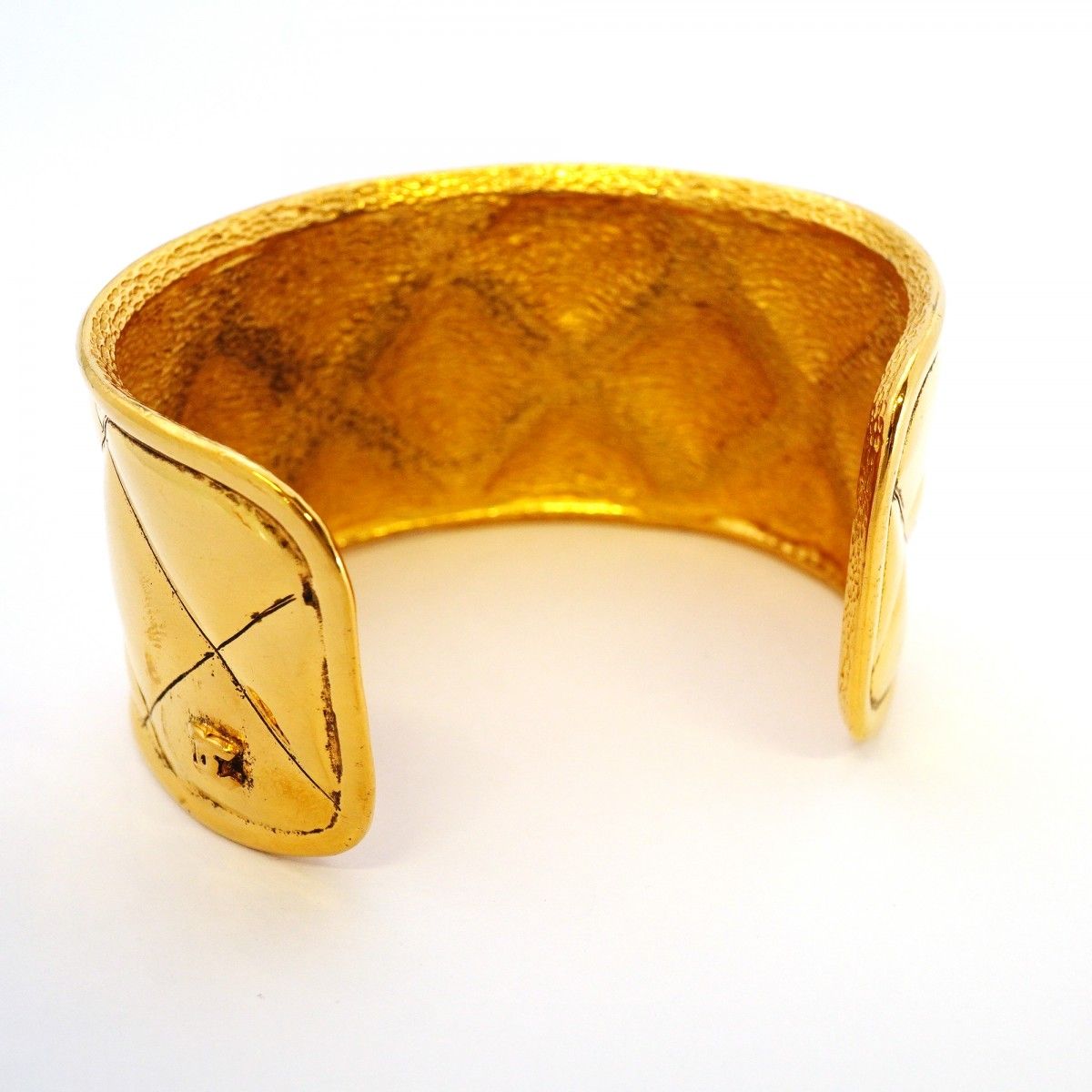 Chanel Bangle Vintage CC Logo Quilted Gold Plated Bracelet — view 4