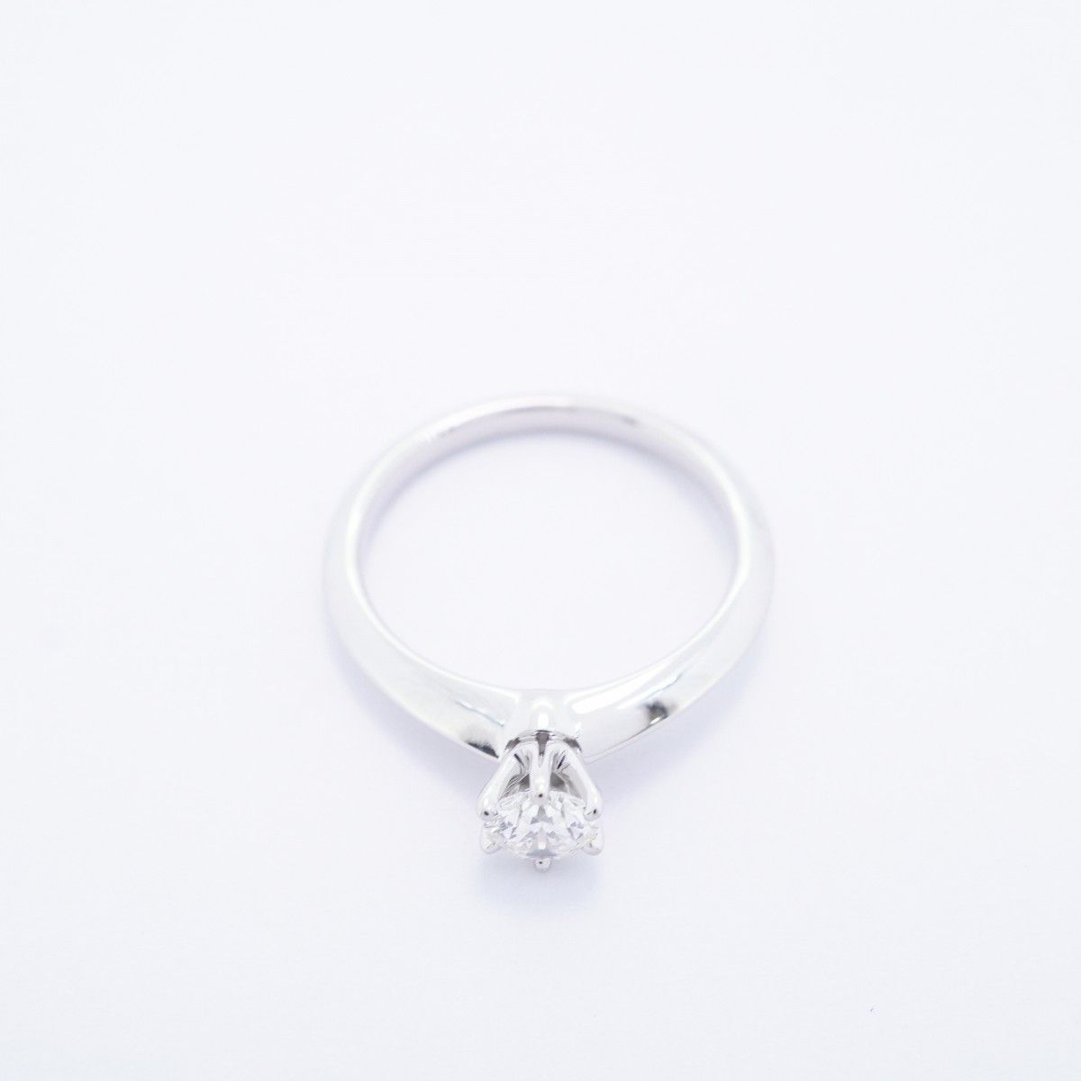 Tiffany & Co Ring Solitaire Platinum Diamond — view 3
