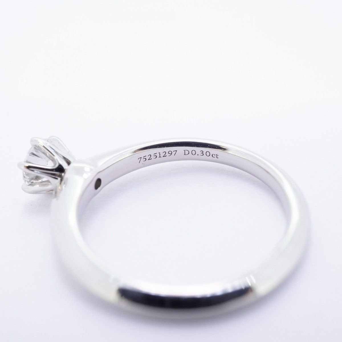 Tiffany & Co Ring Solitaire Platinum Diamond — view 5