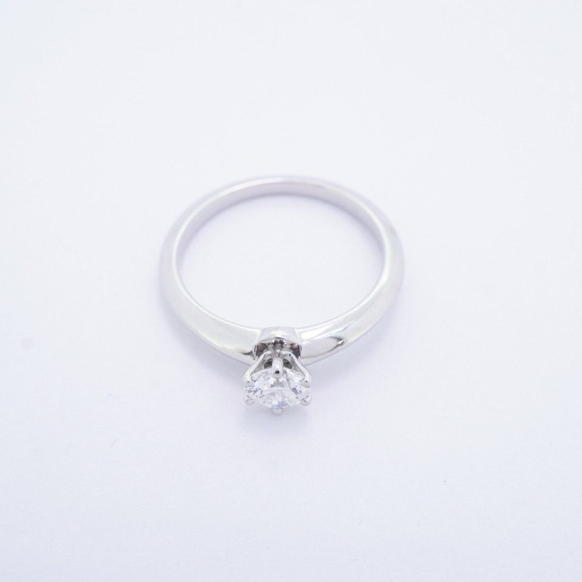 Tiffany & Co Ring Solitaire Platinum Diamond — view 3