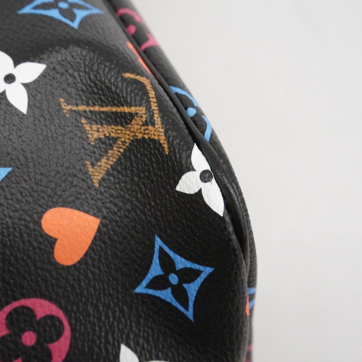 Louis Vuitton Tote Monogram Game on Neverfull MM Multi — view 6