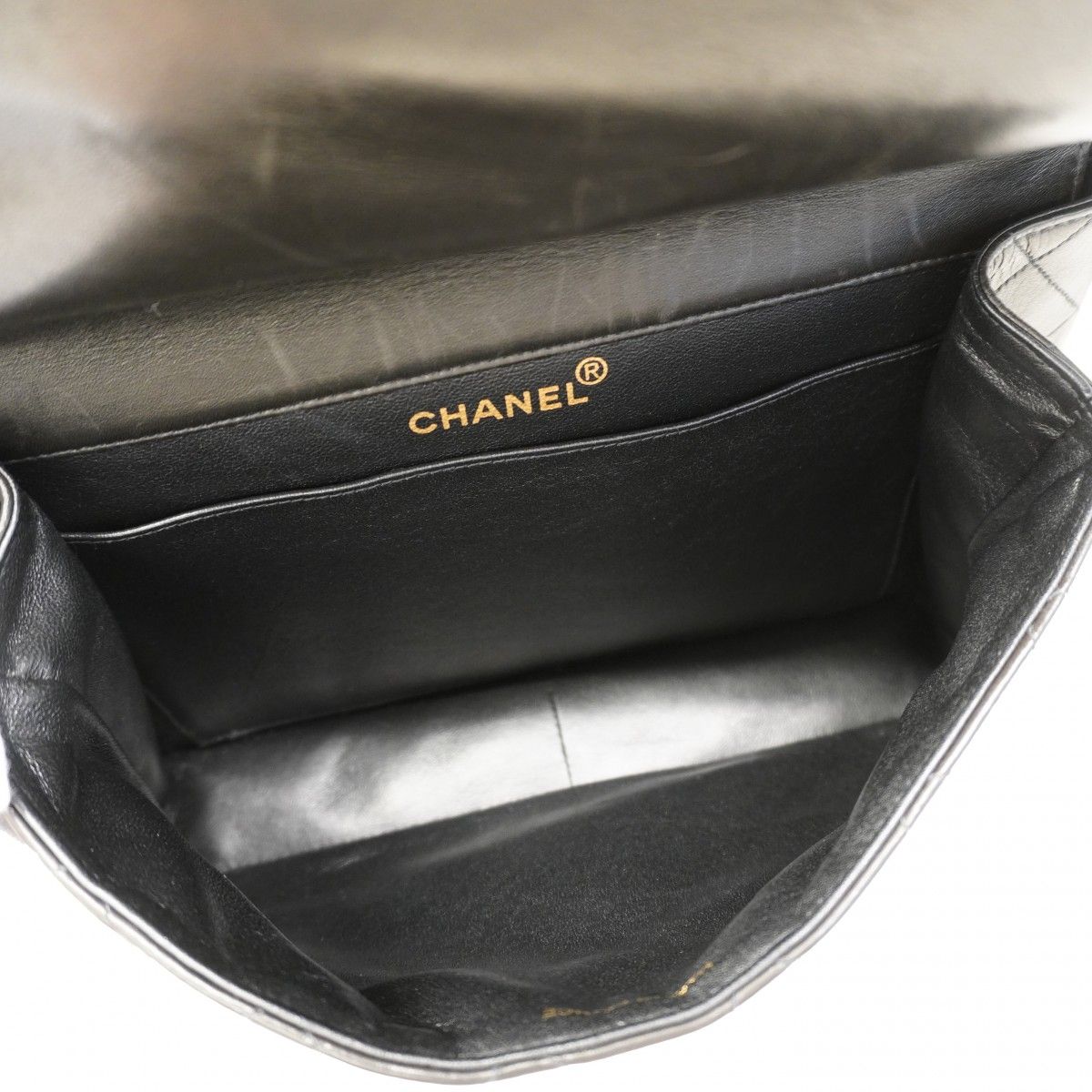 Chanel Shoulder Bag Quilted Face Lambskin Black Gold — view 9
