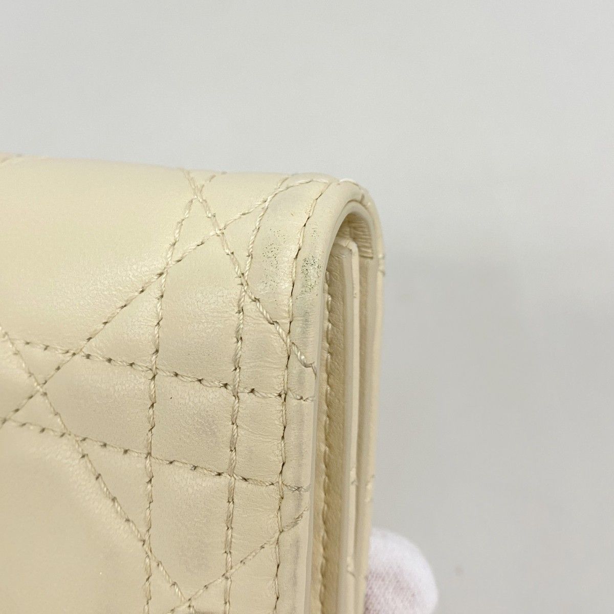 Dior Key Case Cannage Leather Ivory Champagne Gold Key Holder — view 6