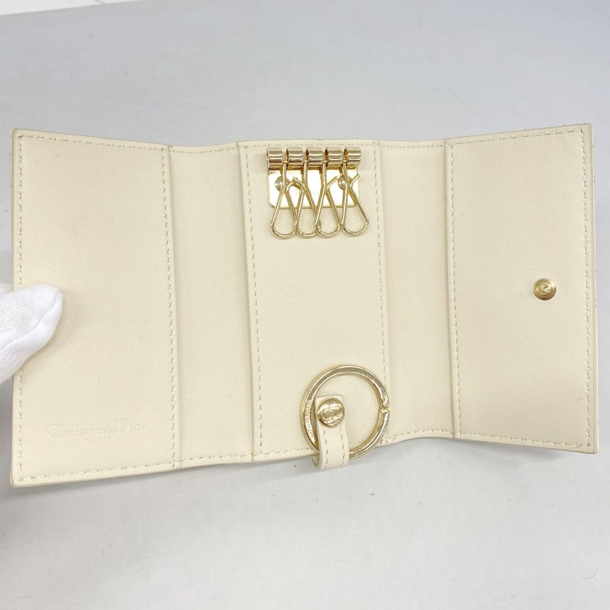 Dior Key Case Cannage Leather Ivory Champagne Gold Key Holder — view 3