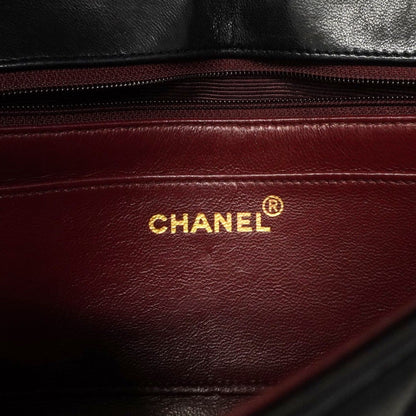 Chanel Shoulder Bag Diana Lambskin Black Gold — view 5