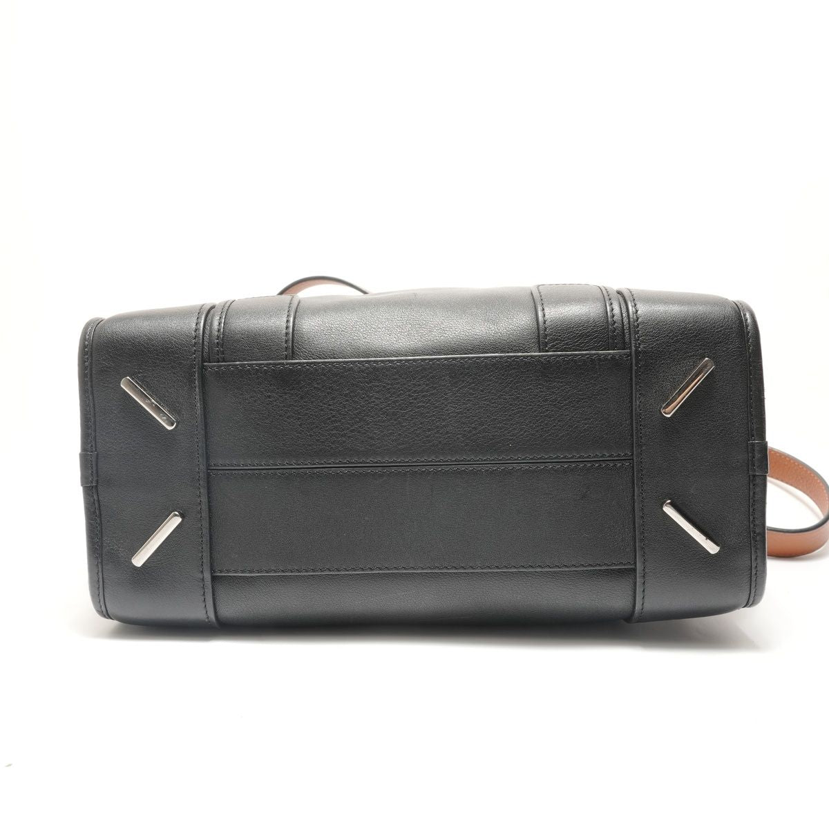 Loewe Shoulder Bag Amazona 28 Multi Application 2-Way — view 7