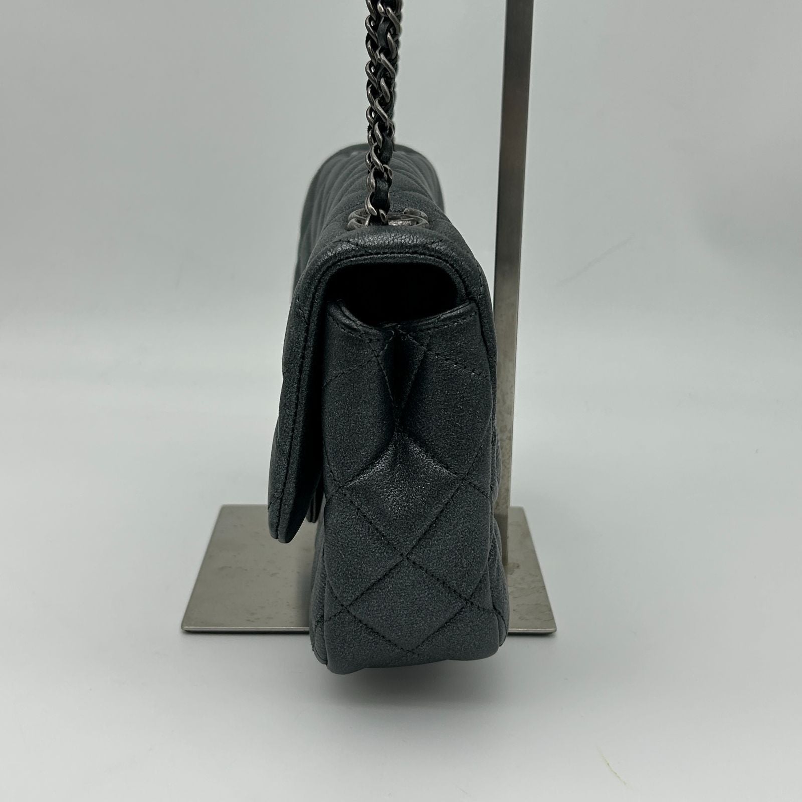 Chanel Quilted Chain Shoulder Bag Gray Silver — view 5