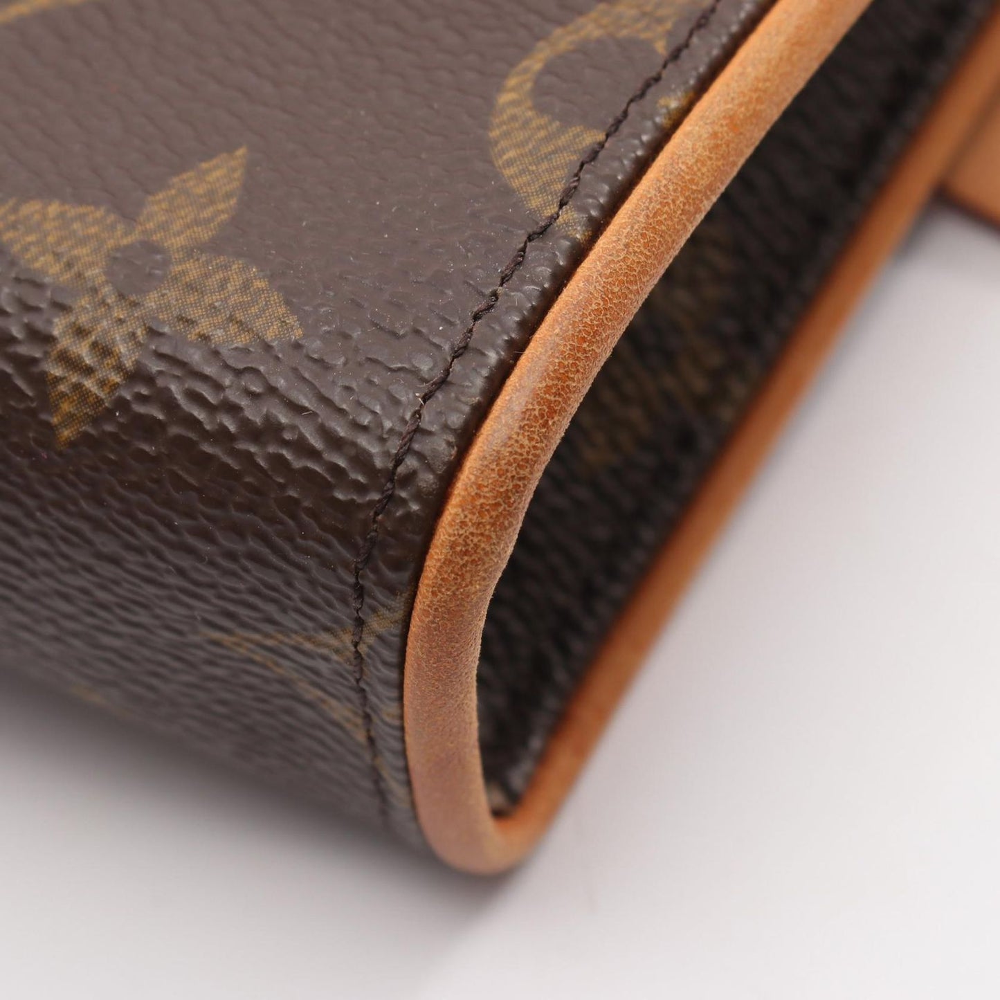 Louis Vuitton Waist Bag Pochette Florentine Monogram Canvas Leather — view 8