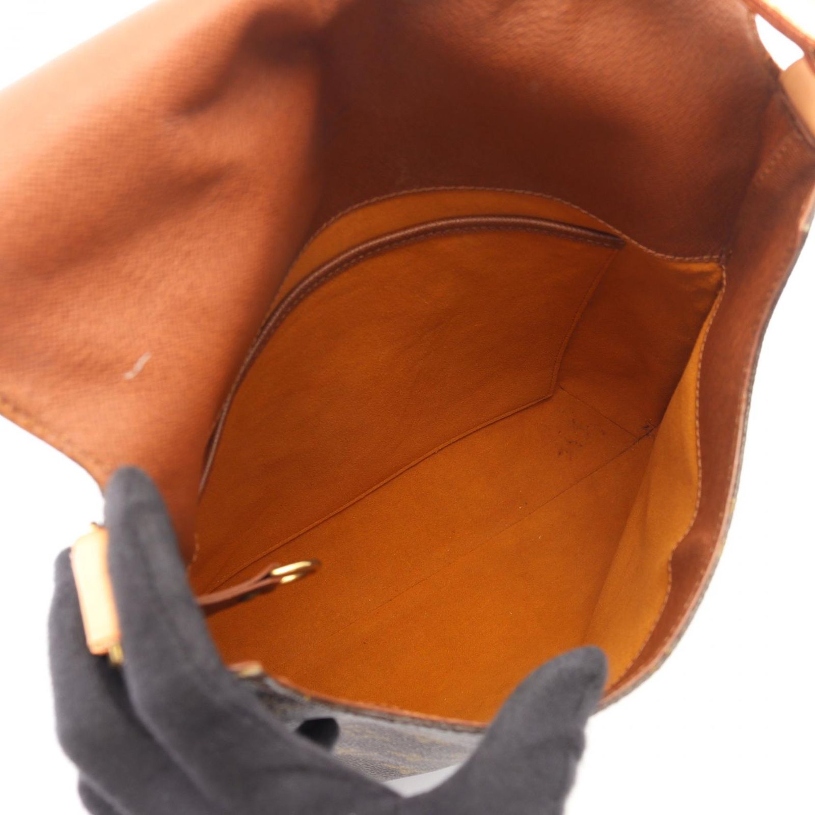 Louis Vuitton Shoulder Bag Musette Monogram Canvas Leather — view 3