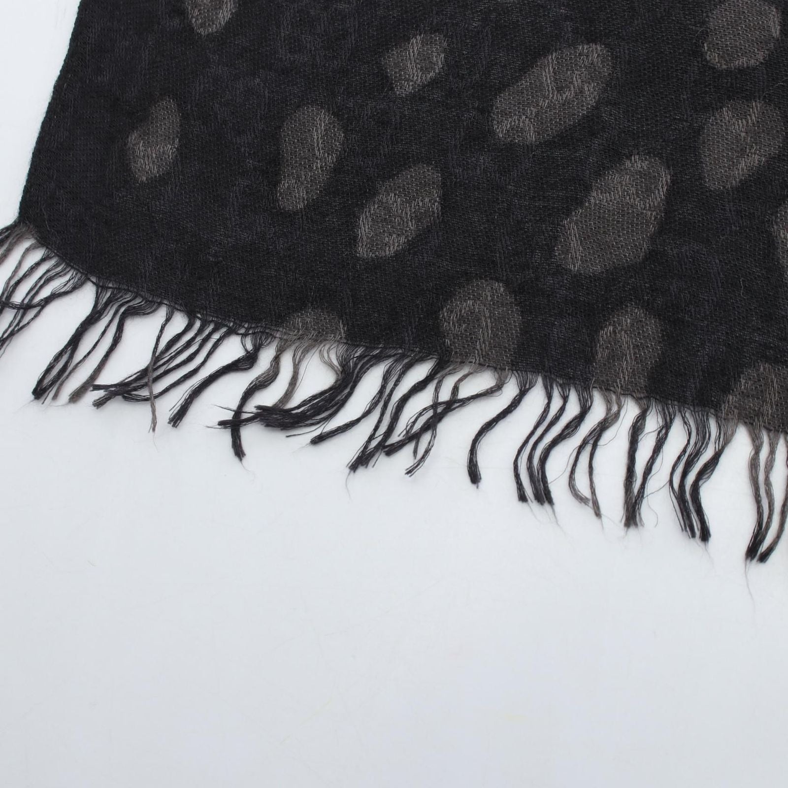 Gucci Shawl GG Pattern Leopard Scarf — view 3