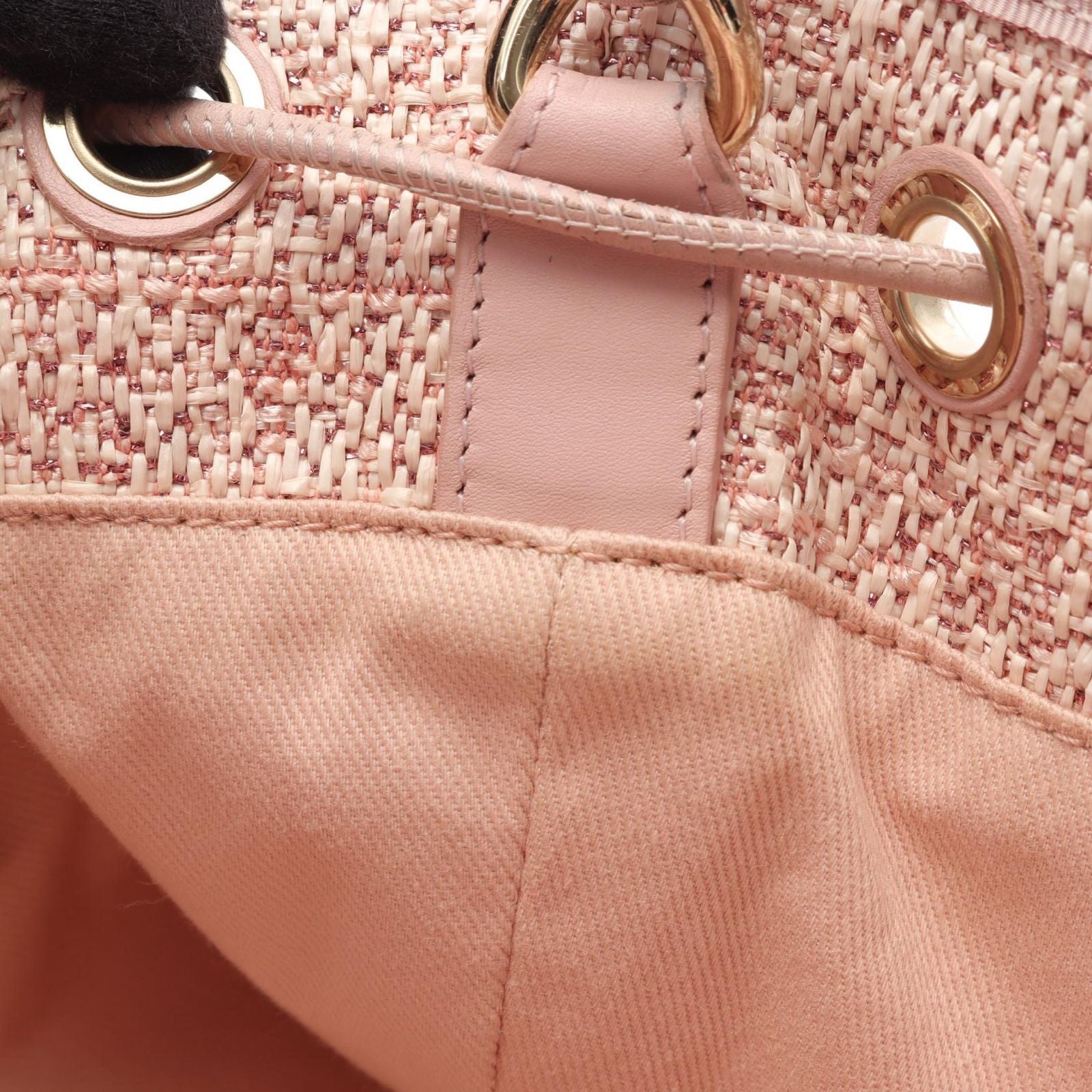 Chanel Shoulder Bag Deauville Pink Leather Drawstring — view 6