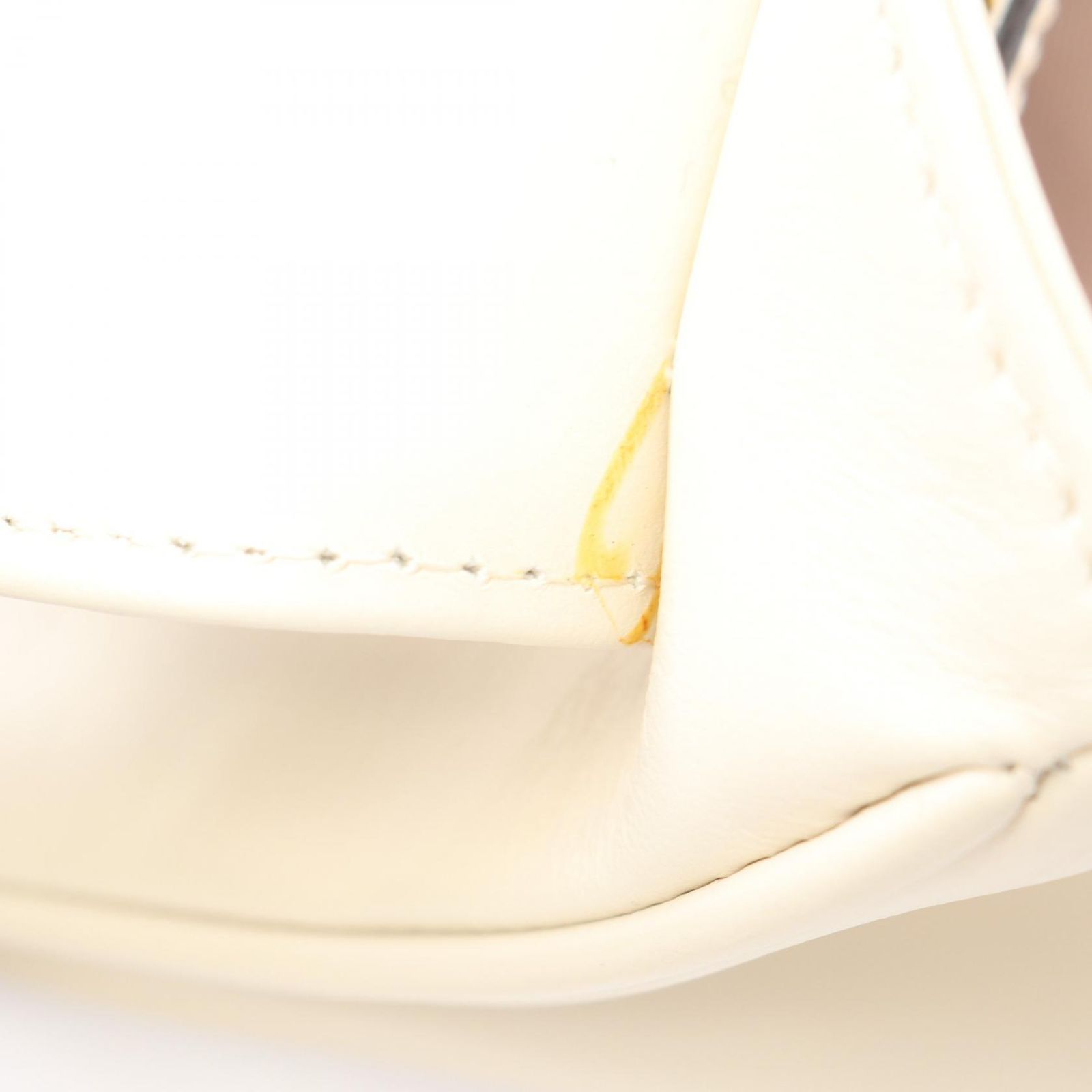 Gucci Shoulder Bag Raja Tiger Head White Leather Chain — view 6