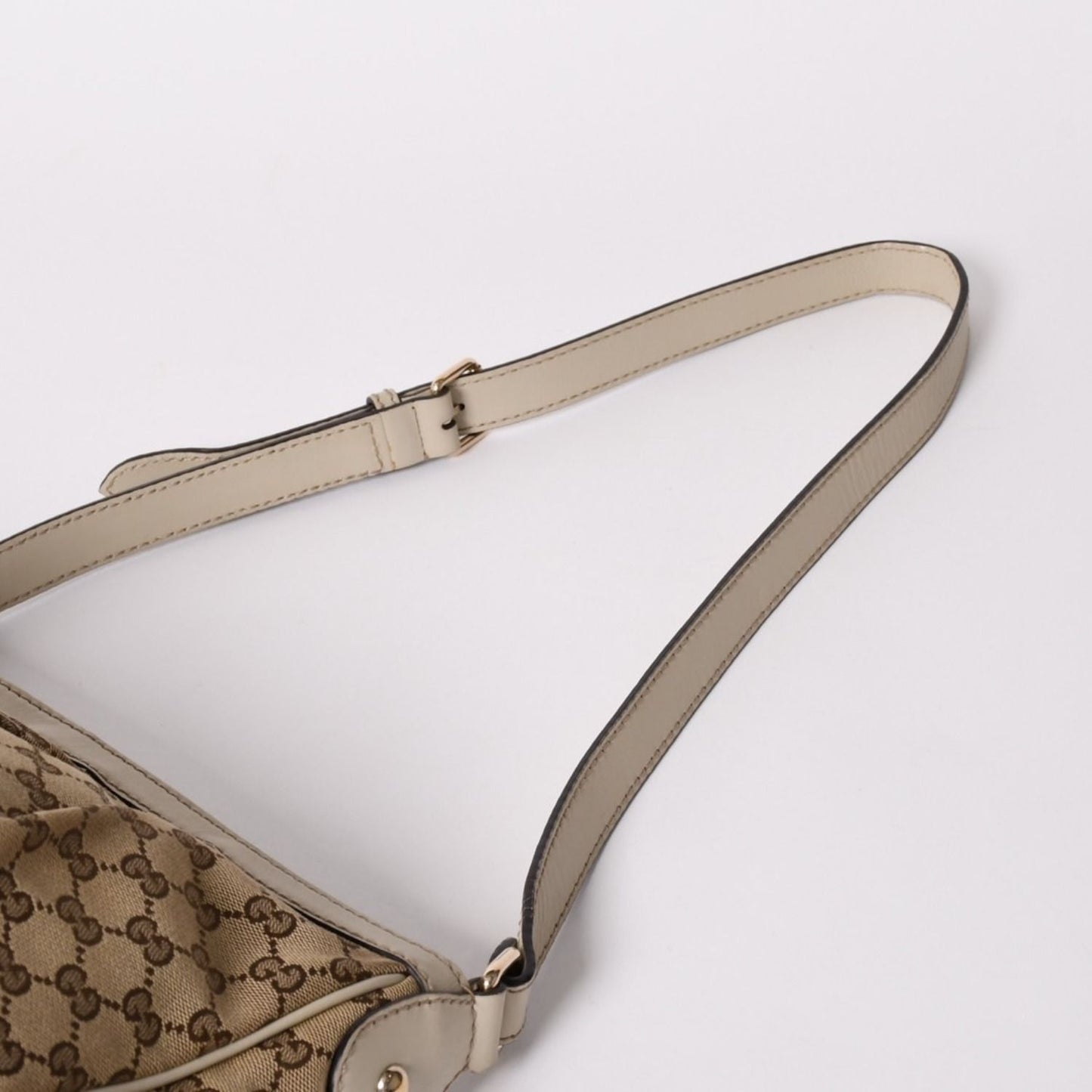 Gucci GG Canvas Sukey Shoulder Bag Brown Gold — view 6