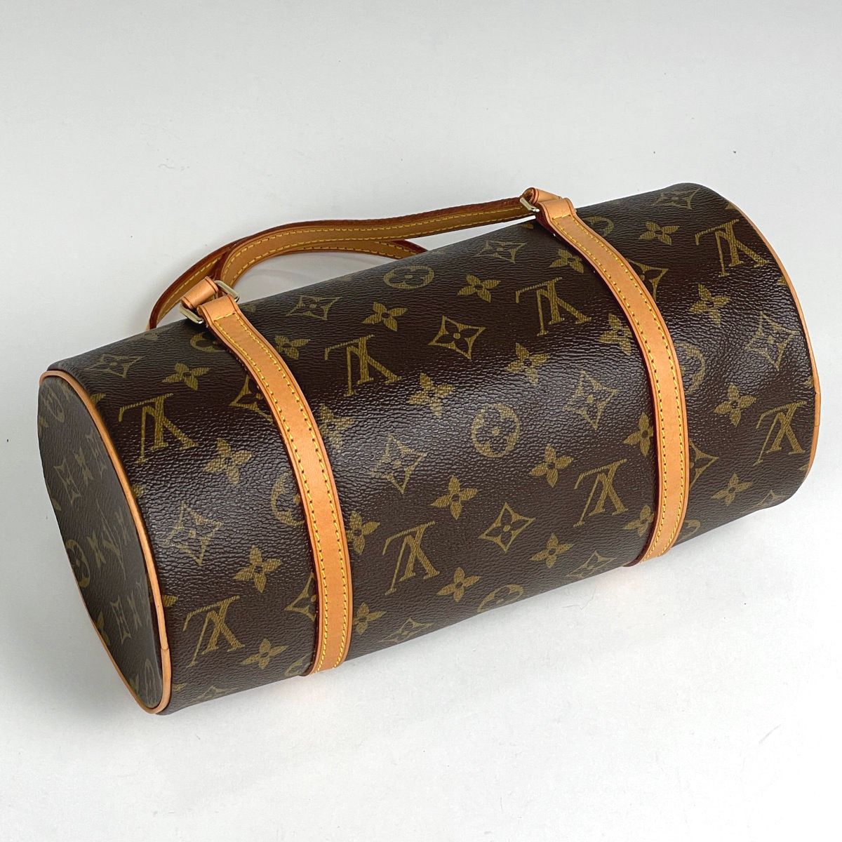 Louis Vuitton Papillon 26 Barrel Bag Tube — view 2