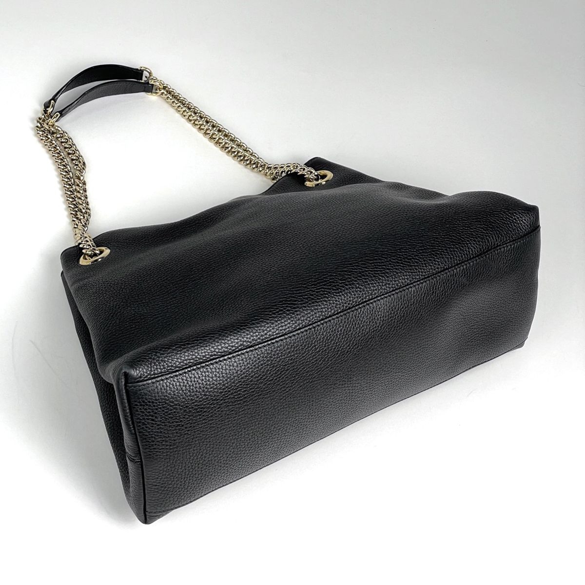 Gucci Soho Chain Shoulder Bag Fringe Tassel Interlocking Leather Black — view 2