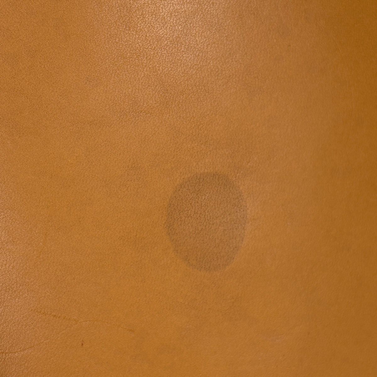 Hermes Vespa PM Shoulder Bag Vache Natural — view 4