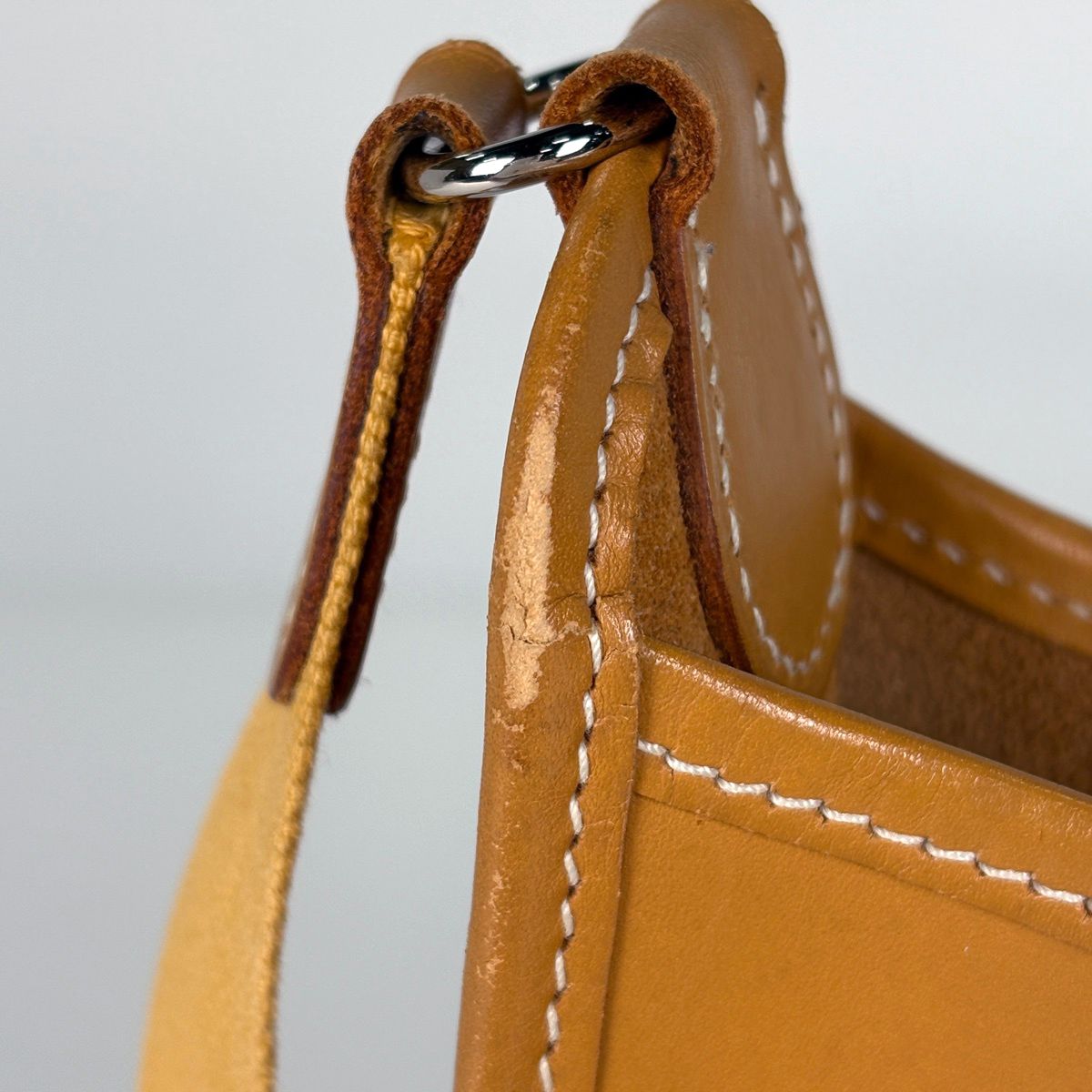 Hermes Vespa PM Shoulder Bag Vache Natural — view 7