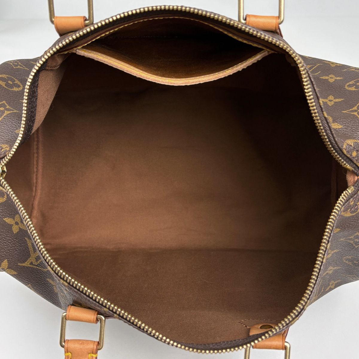 Louis Vuitton Speedy 35 Handbag Monogram Brown — view 9