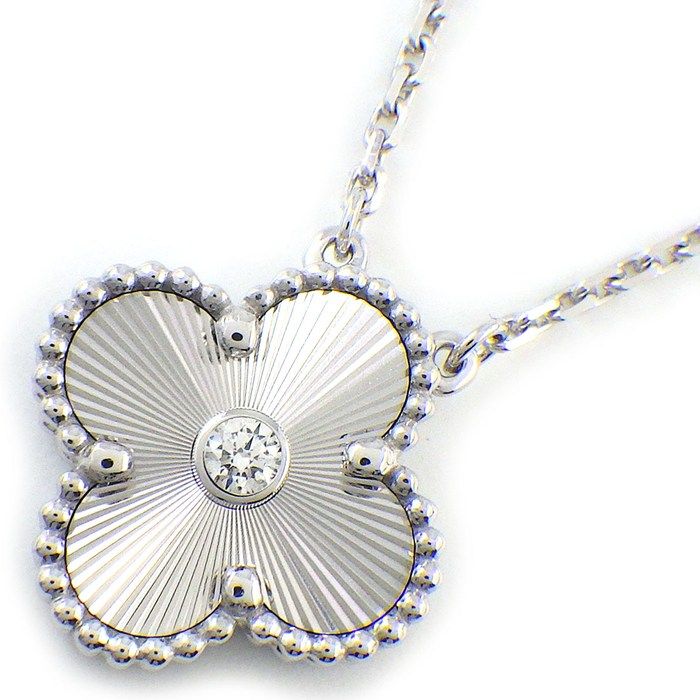 Van Cleef & Arpels Necklace Vintage Alhambra Holiday Collection Christmas