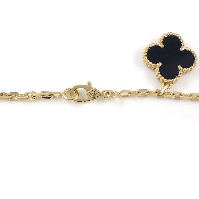 Van Cleef & Arpels Bracelet Magic Alhambra 5 Motifs Onyx White Gray Shell 18k — view 3