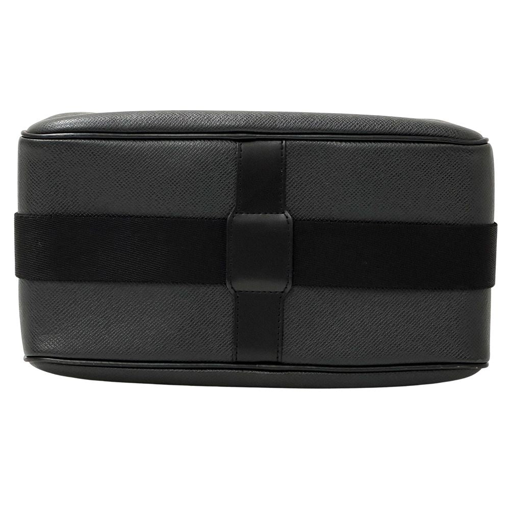 Louis Vuitton Taiga Shoulder Bag Reporter PM Ardoise Dark Gray Black — view 3
