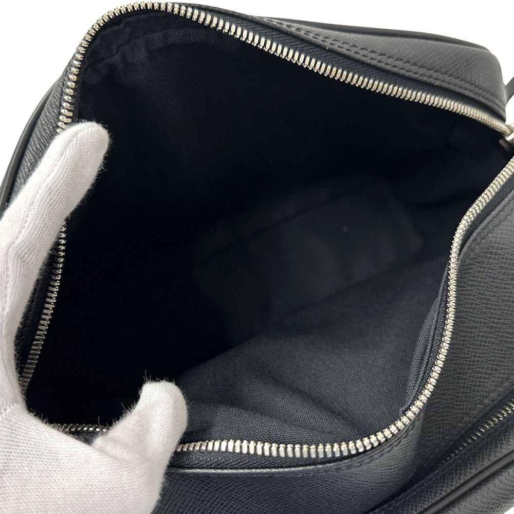 Louis Vuitton Taiga Shoulder Bag Reporter PM Ardoise Dark Gray Black — view 5