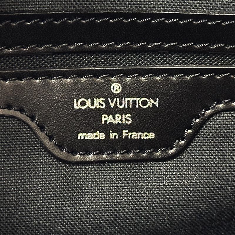 Louis Vuitton Taiga Shoulder Bag Reporter PM Ardoise Dark Gray Black — view 7