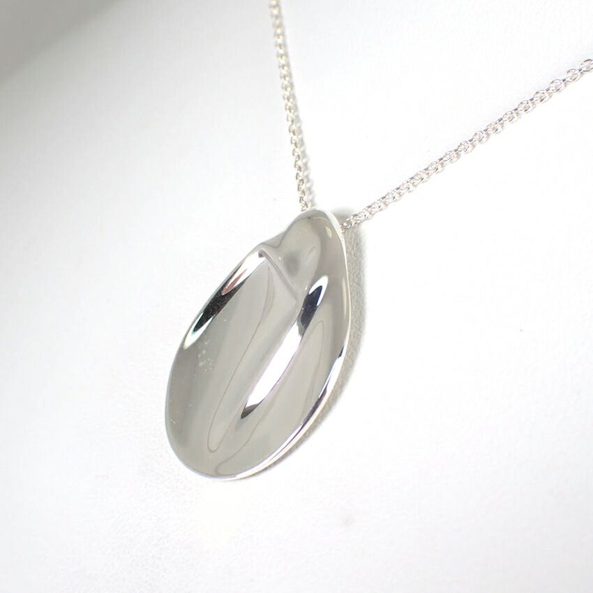 Tiffany & Co 925 Madonna Long Pendant — view 4