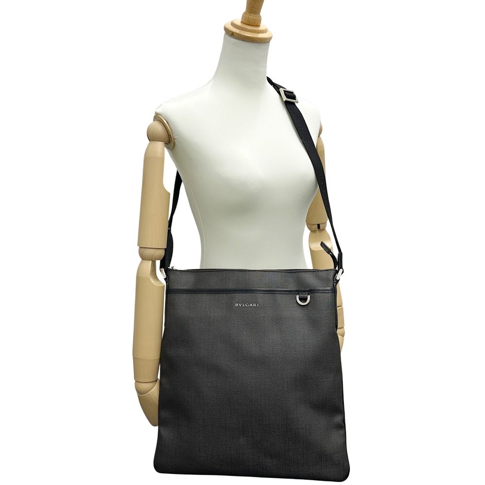 Bvlgari Weekend Shoulder Bag Gray Black — view 8