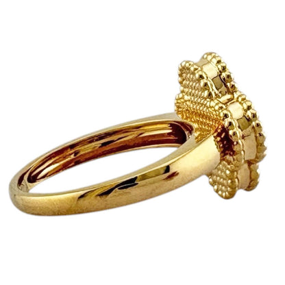 Van Cleef & Arpels Vintage Alhambra Ring 18k Gold Mother of Pearl — view 6